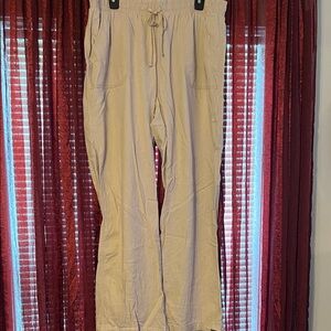 Women’s Cream Pants